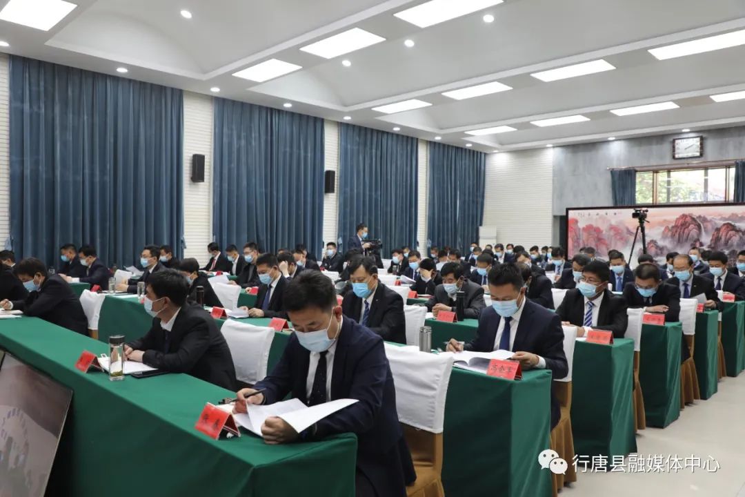 我县举行省市重点项目观摩拉练活动并召开全县“抓投资、上项目、促发展”活动推进会_AG体育App下载(图8)